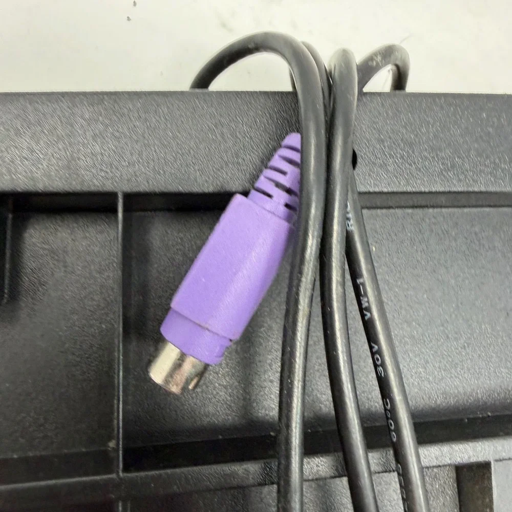 Acer SK-1688 Wired Black Keyboard PS/2 Connector Full Size Numeric Keypad